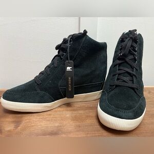 Sz 9.5 SOREL women’s Out N About Wedge Platform shoe